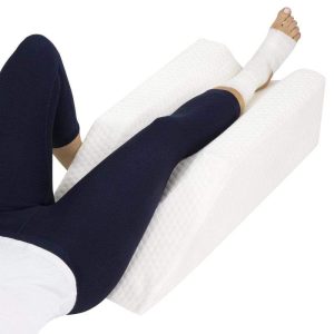 Leg Elevation Pillow Erivt.jpg